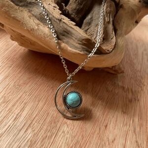 Boho Silver Plated Turquoise Crescent Moon Pendant Necklace
